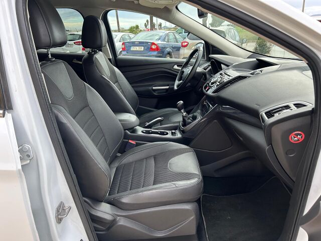 FORD KUGA TITANIUM 2.0 TDC1 SPANISH LHD IN SPAIN 143000 MILES SUPERB 2014